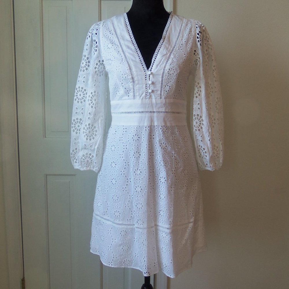Banana Republic White Eyelet Dress sz 4